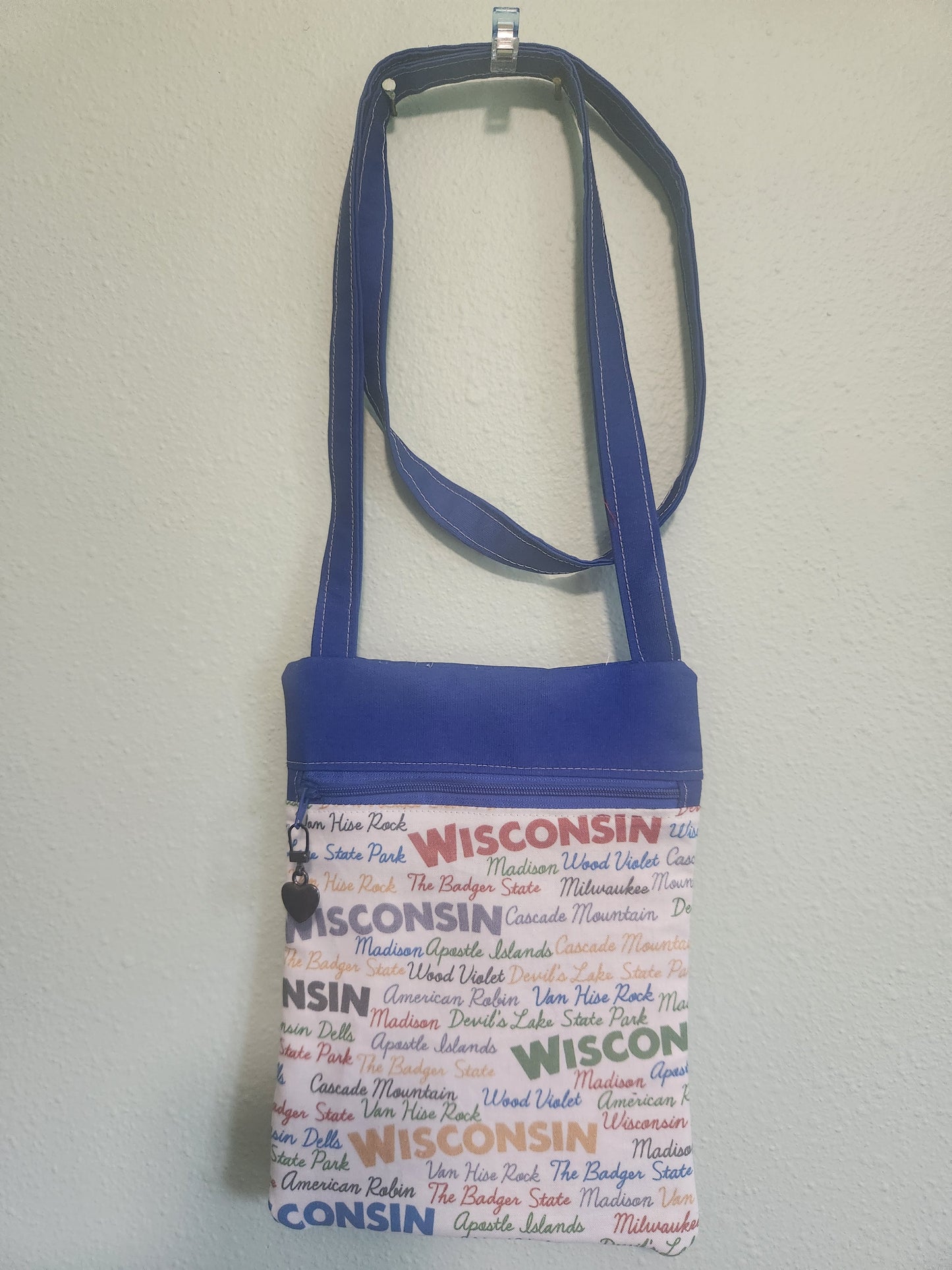 Bag - Crossbody, zipper