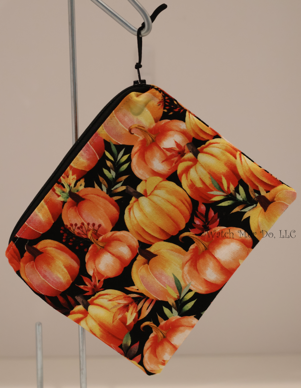 Zip pouch